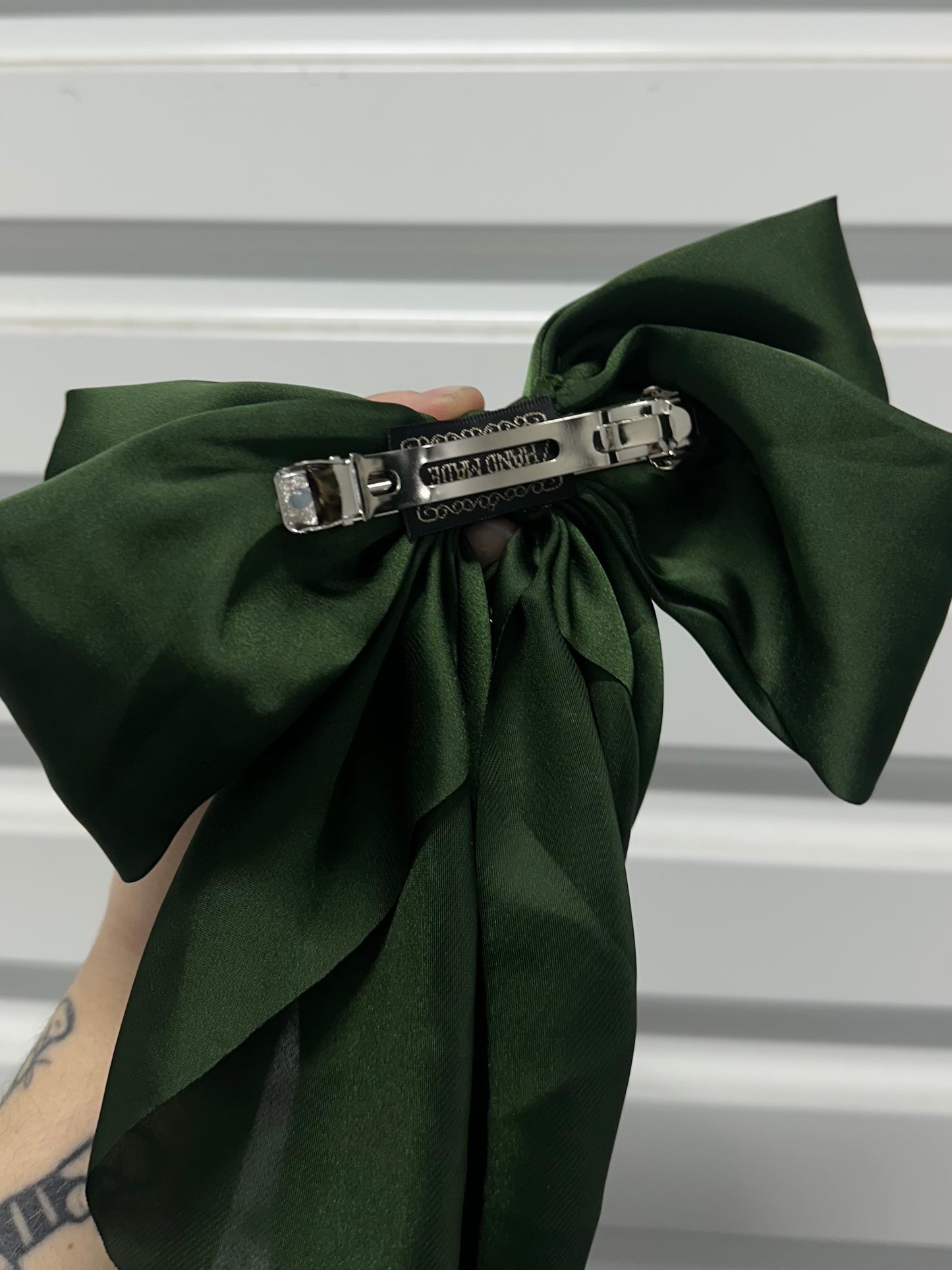 ETERNAL ROSE - Mother of Hades NIGHT GARDEN Hair Bow