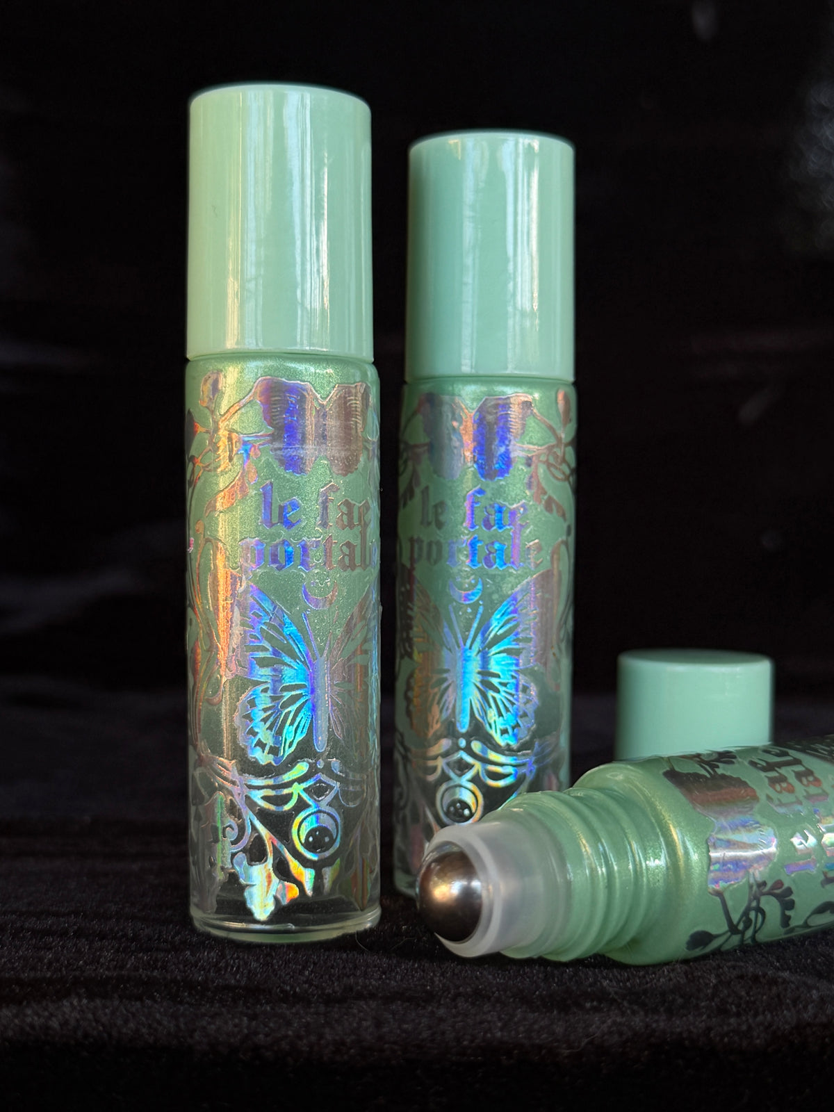 FAR AWAY TREE - Roll On Oil Perfume