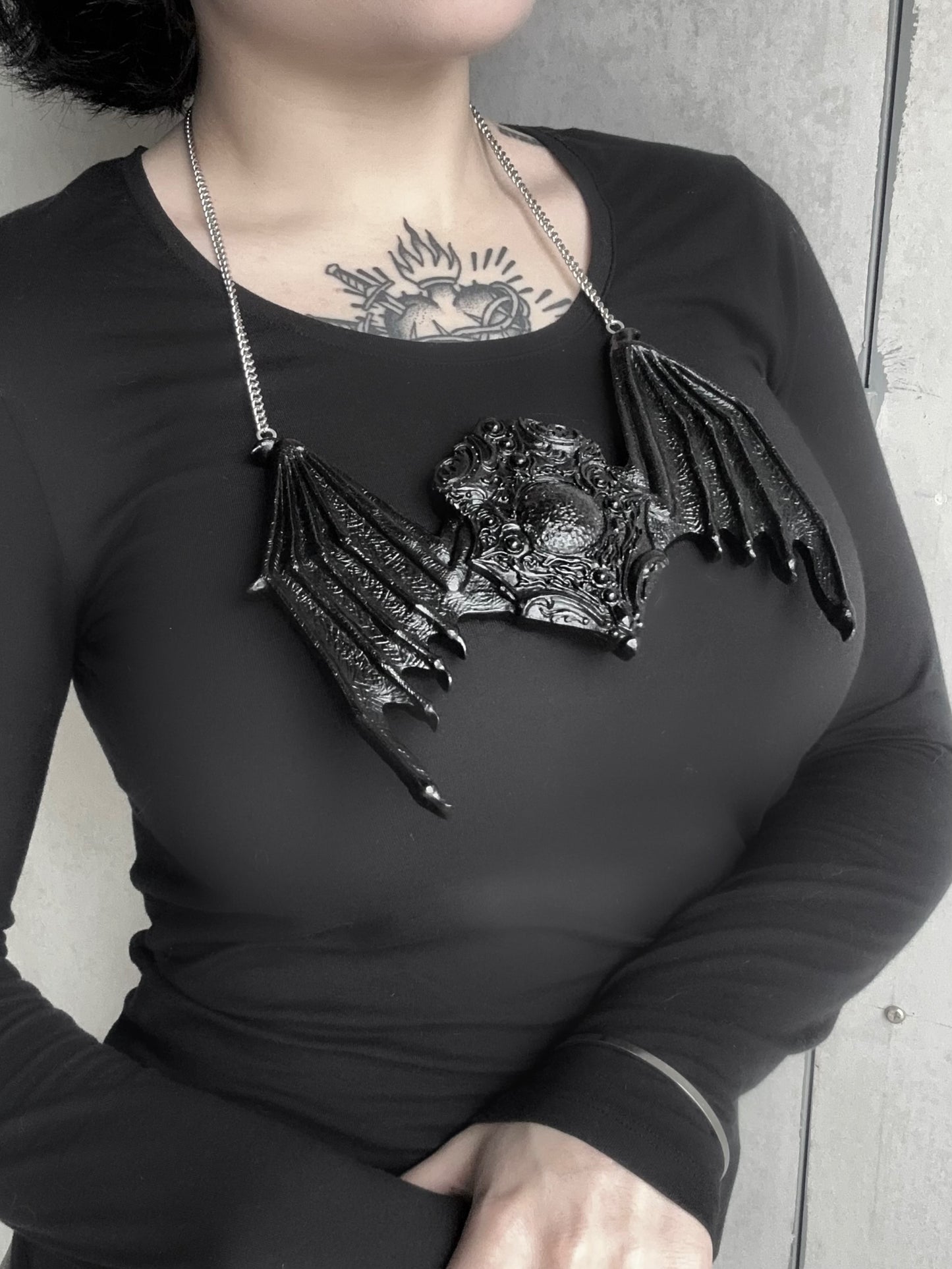 MOONSHADOW - Mother of Hades Cast Statement Necklace