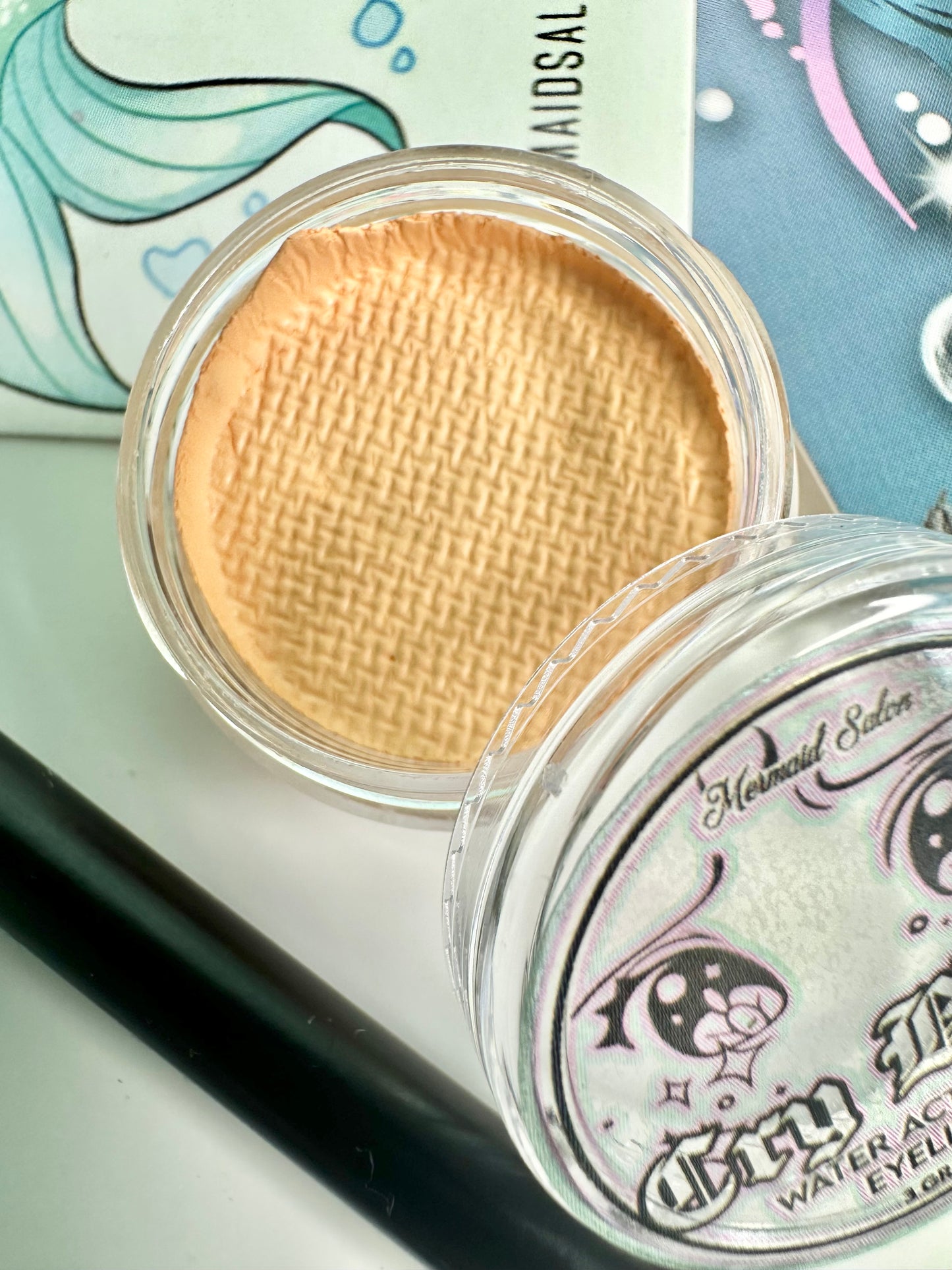 PEACHY FIZZY - CryBaby Aqua Liner