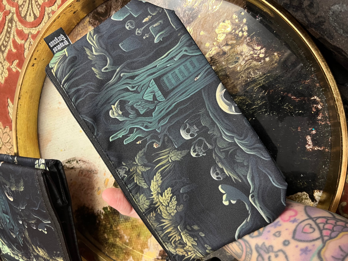 GREEN GRAVEYARD - lunch / pencil case set