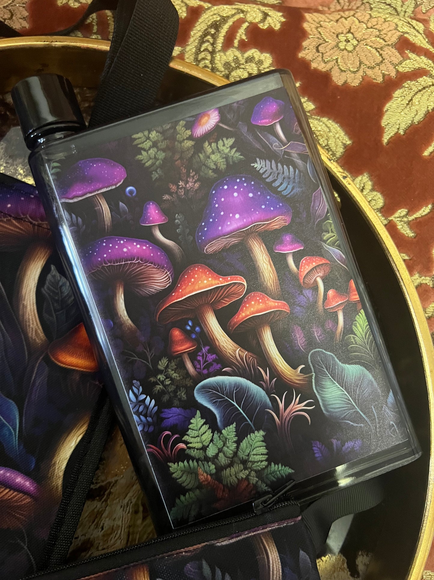 LUMINOUS GLOOM - lunch / pencil case set