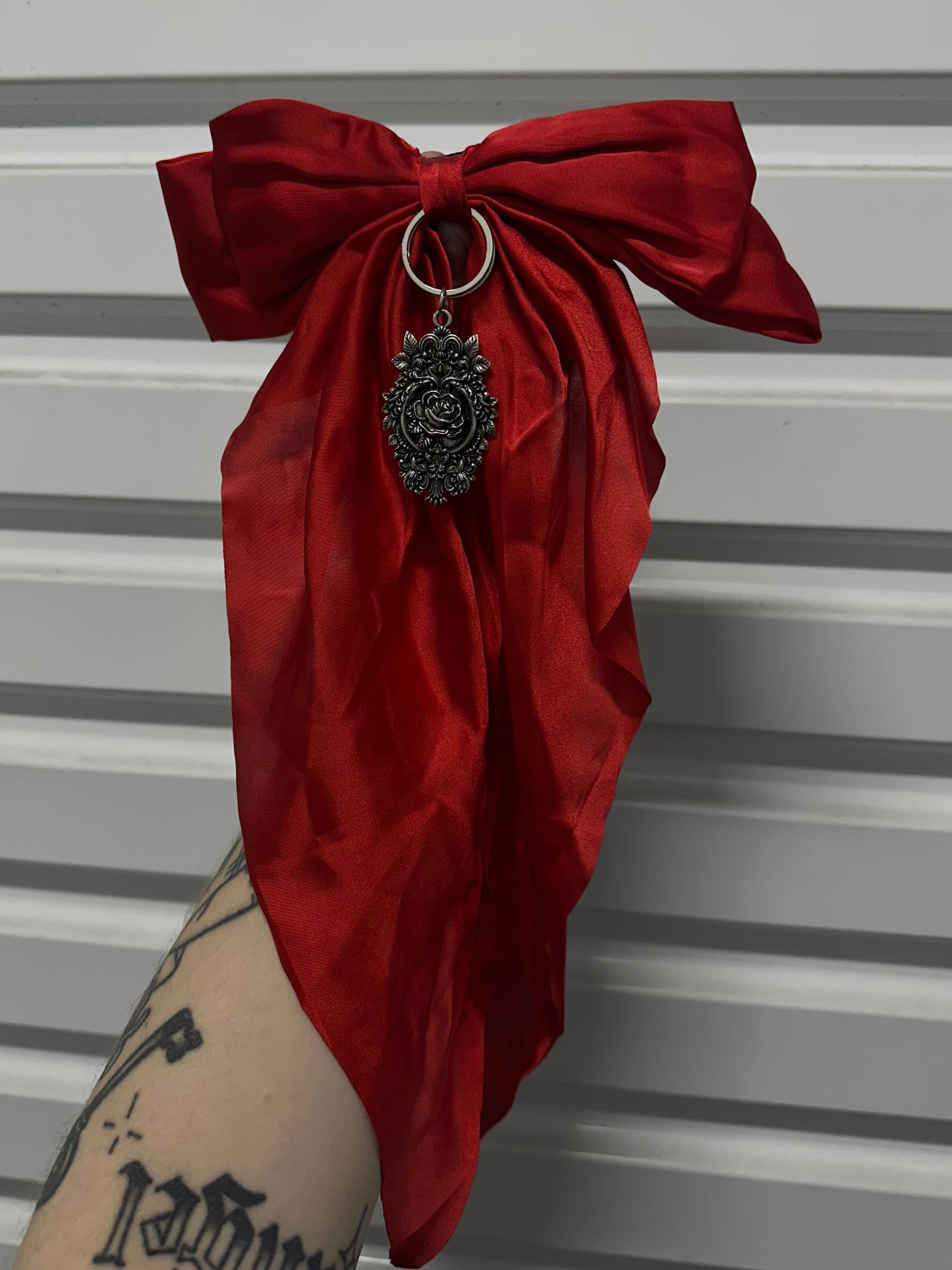 ETERNAL ROSE -  Mother of Hades NIGHT GARDEN Hair Bow