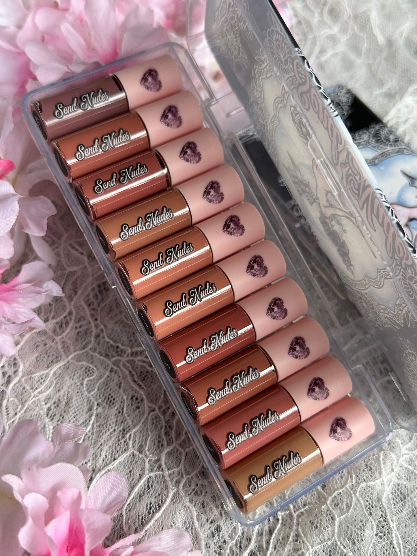 SEND NUDES - MINI LIP VAULT