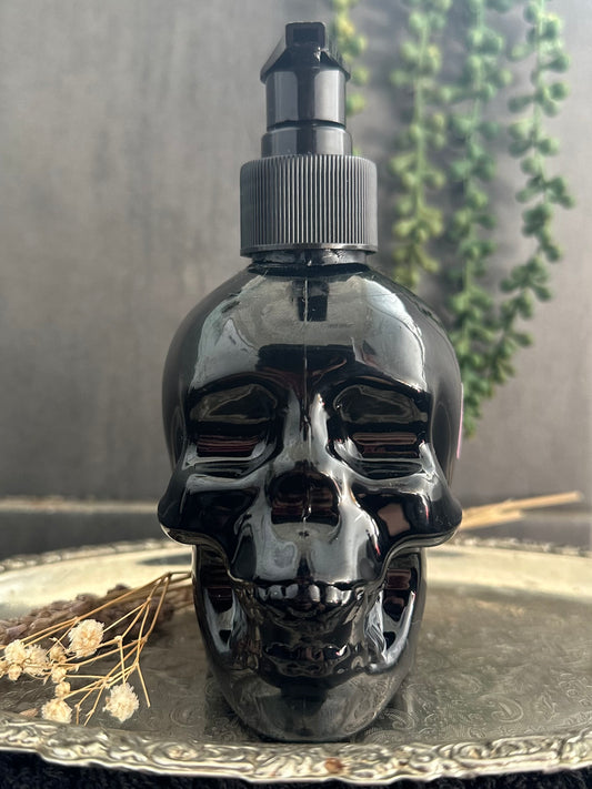 SKULL BODY WASH - Black Opium Style