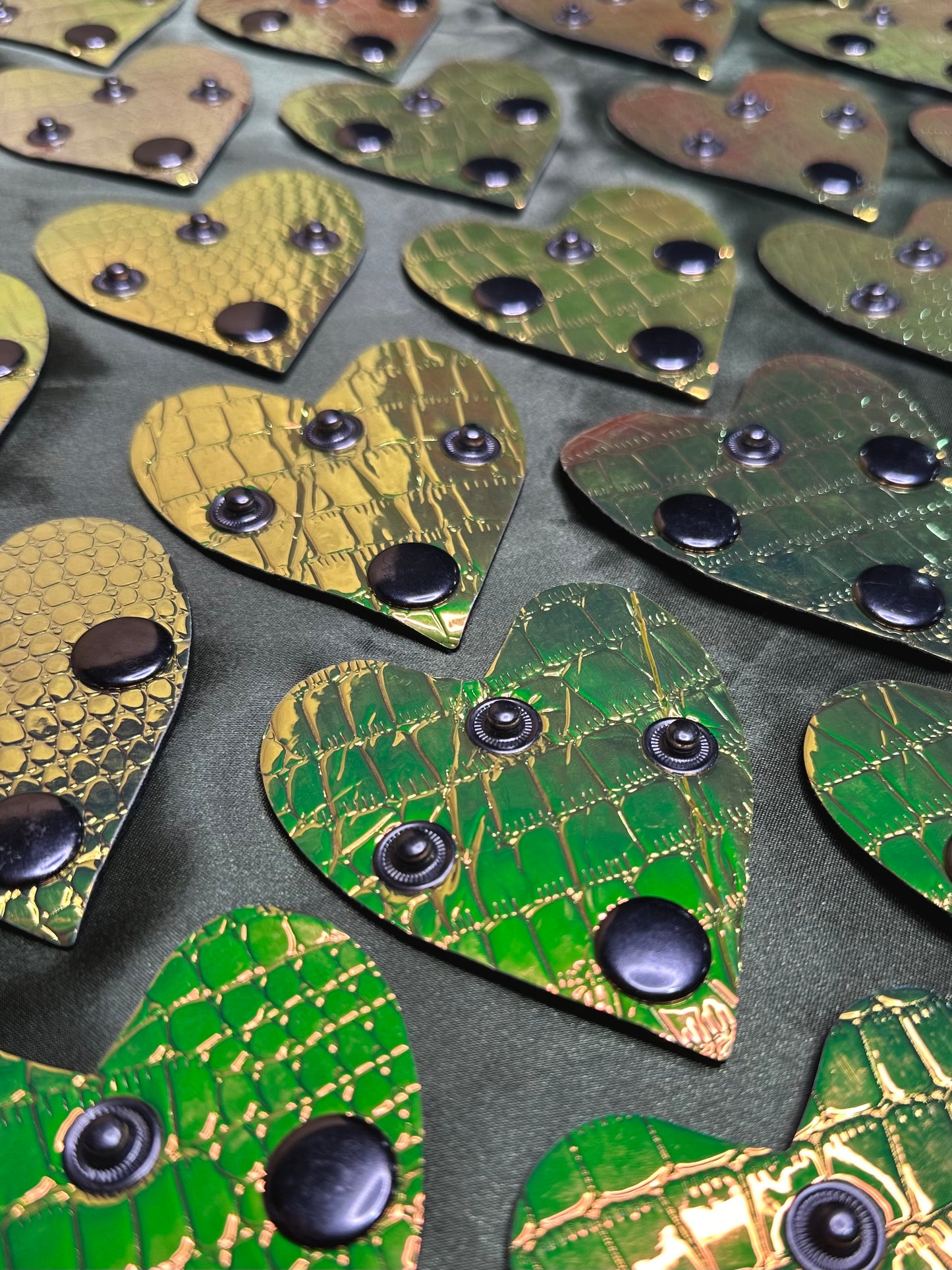 SNAP DRAGON SCALES - Gold/Green Versa-tiles