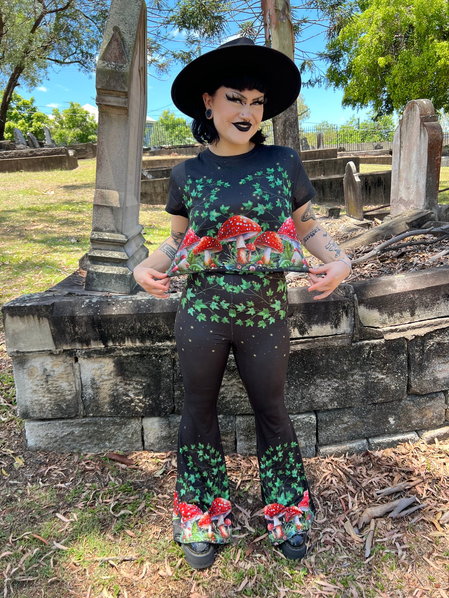 DON'T EAT IT - toadstool and poison ivy High waist flares