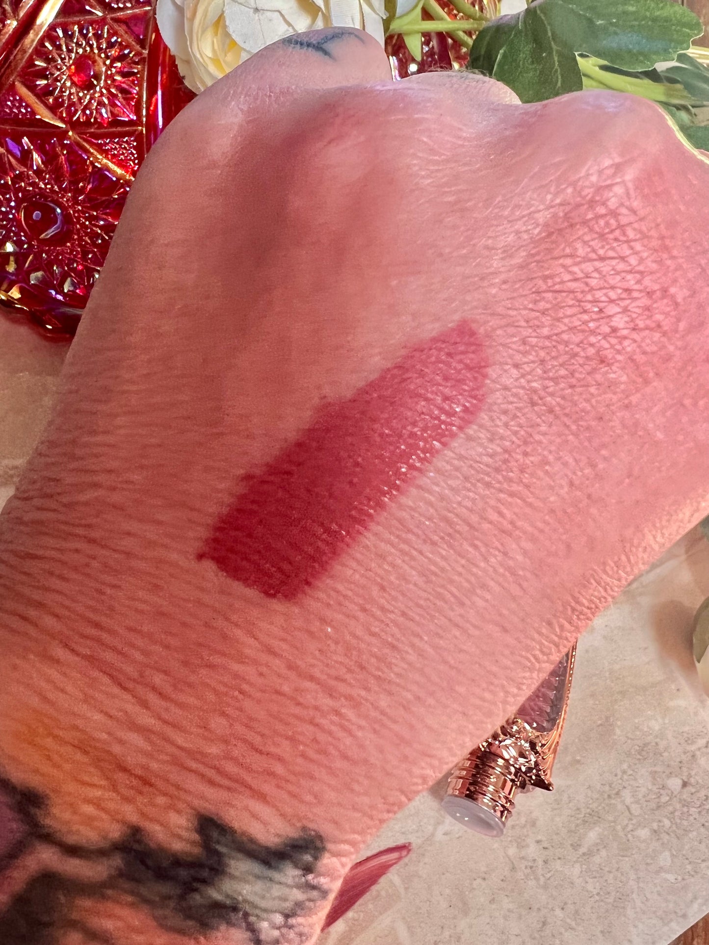 ABIGAIL - Liquid luxe Velvet lipstick